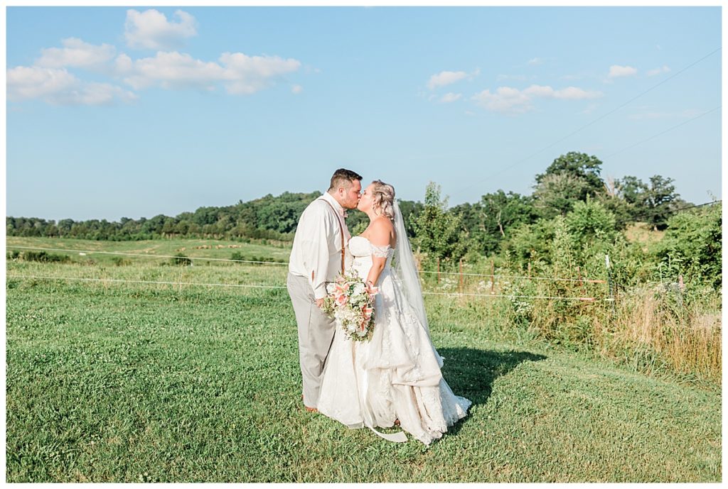 full sun bride and groom photos at cruze farm